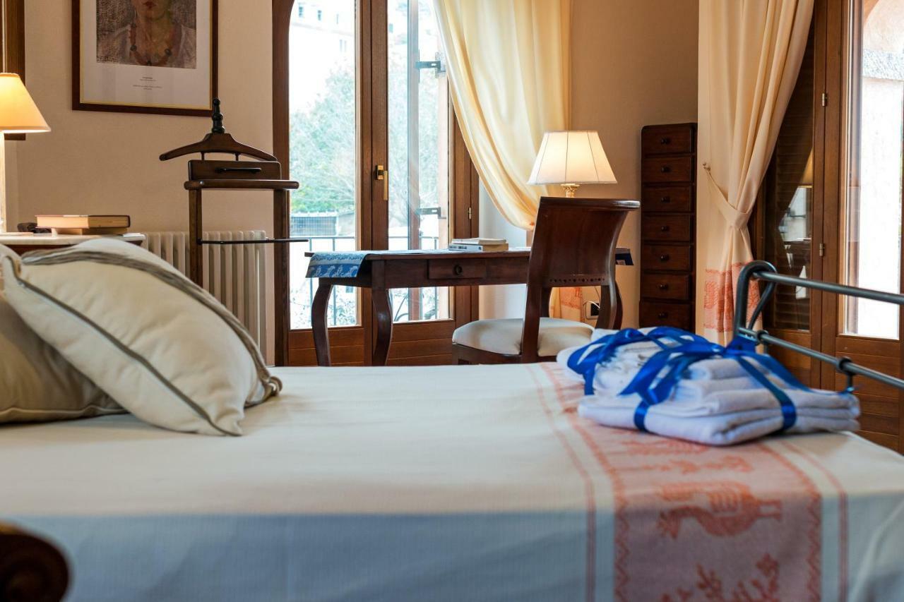 Villa Corrasi Oliena Luxury Extérieur photo