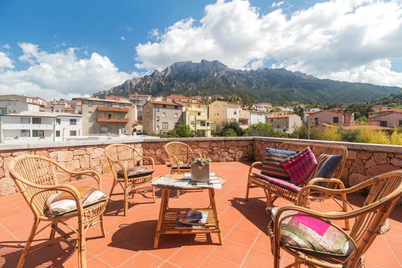 Villa Corrasi Oliena Luxury Extérieur photo