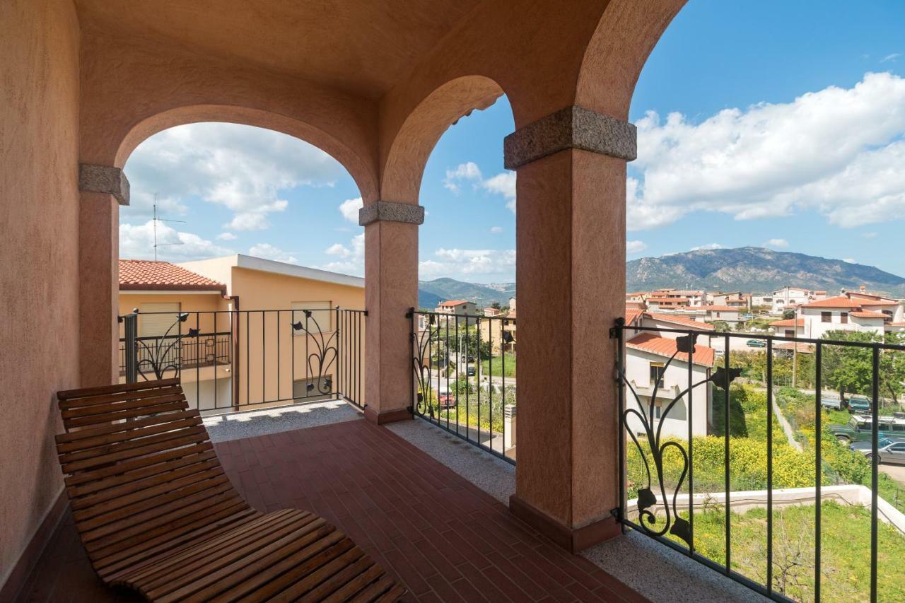 Villa Corrasi Oliena Luxury Extérieur photo