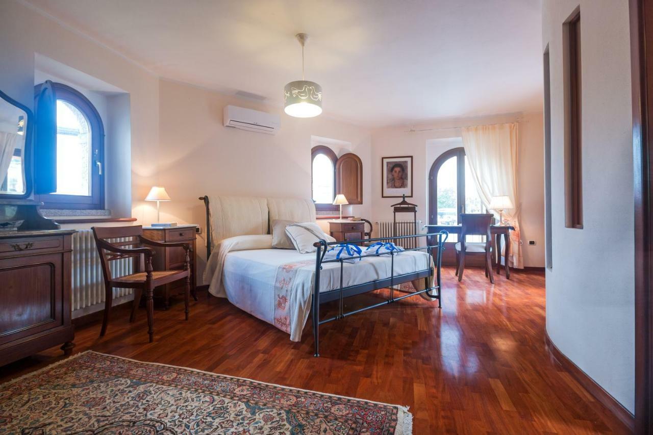 Villa Corrasi Oliena Luxury Extérieur photo